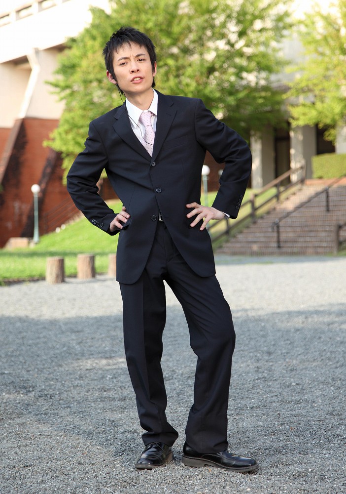 真倉俊